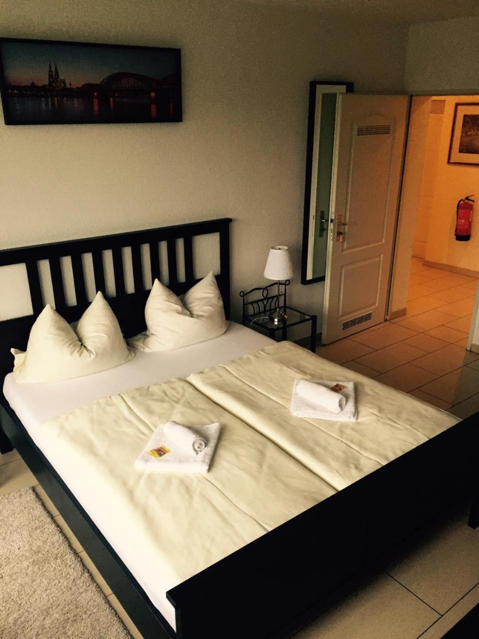 Gz Hostel Bornheim Widdig Экстерьер фото